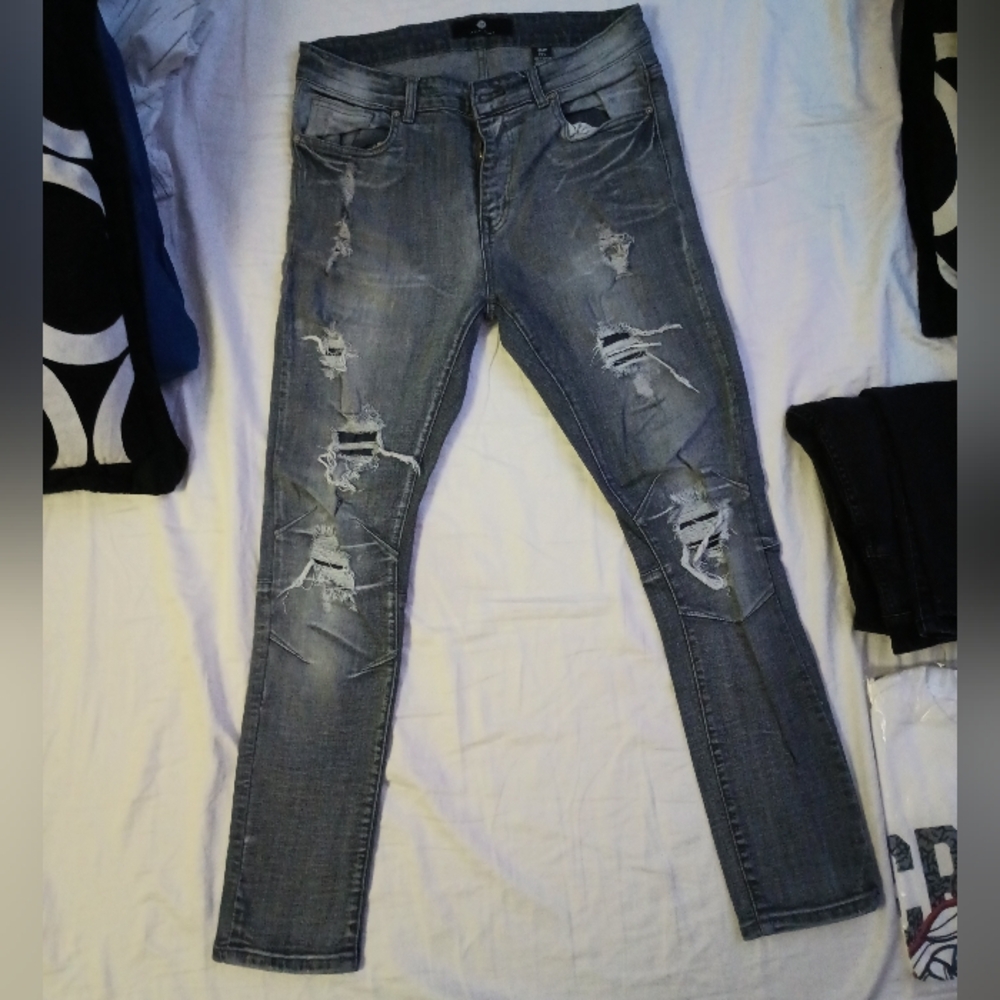 Men's Distressed Gray Jeans